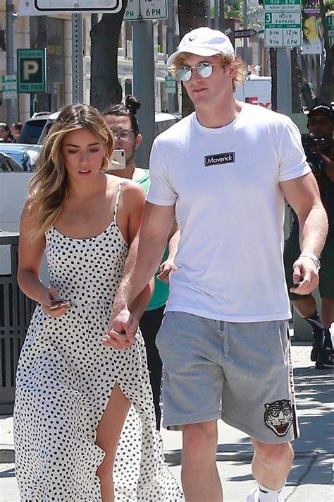 chloe bennet and boyfriend.